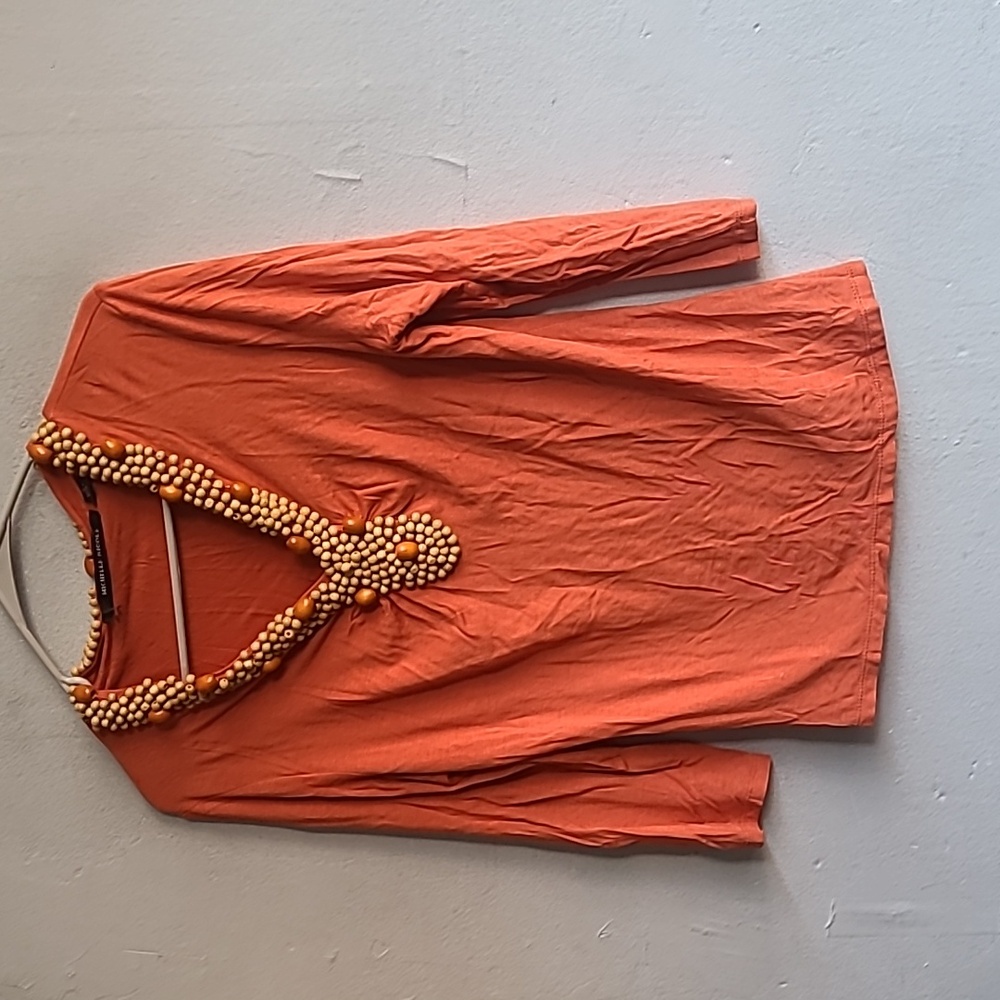 Women's medium orange w/tan wooden beaded v-neckline boho long sleeve tee